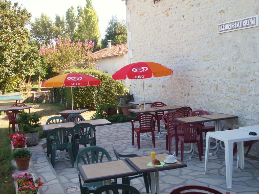 Le Clos Fleuri Médis Exterior foto